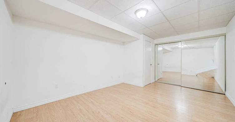 Bsmt-171 Greenfield Avenue, Toronto, ON, M2N 3E1 - 4