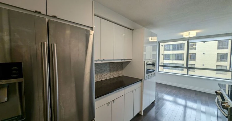 807-280 Simcoe Street, Toronto, ON, M5T 2Y5 - 9