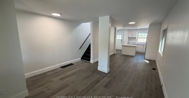 670 Mount Pleasant Road, Toronto, ON, M4S 2N3
