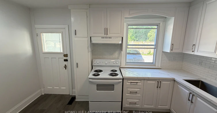 670 Mount Pleasant Road, Toronto, ON, M4S 2N3 - 5