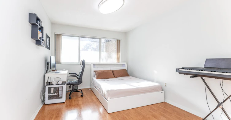 110-4001 Don Mills Road, Toronto, ON, M2H 3J8 - 34