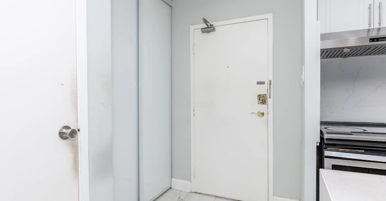 110-4001 Don Mills Road, Toronto, ON, M2H 3J8 - 7