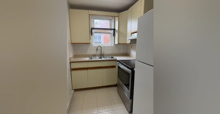 2-1190 Avenue Road, Toronto, ON, M5N 2G1 - 4