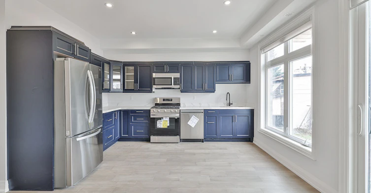 Main-60 Belvidere Avenue, Toronto, ON, M6C 1P6 - 6