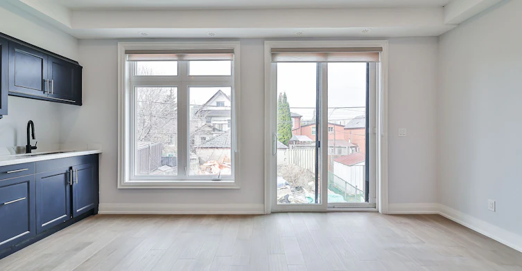 Main-60 Belvidere Avenue, Toronto, ON, M6C 1P6 - 7