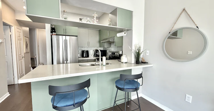 701-909 Bay Street, Toronto, ON, M5S 3G2 - 11
