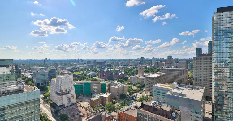 2412-770 Bay Street, Toronto, ON, M5G 0A6 - 44