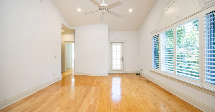 495 Deloraine Avenue, Toronto, ON, M5M 2C1 - 28