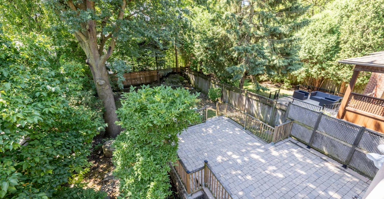 495 Deloraine Avenue, Toronto, ON, M5M 2C1 - 31