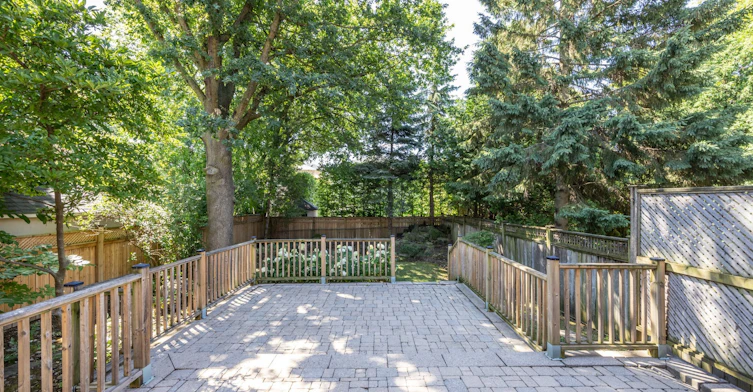 495 Deloraine Avenue, Toronto, ON, M5M 2C1 - 44