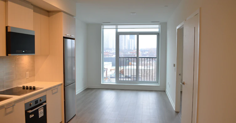 637-30 Dreamers Way, Toronto, ON, M5A 0Y7 - 2