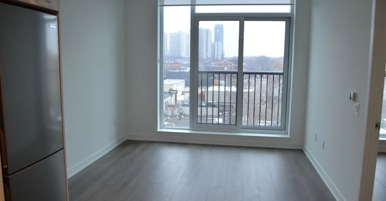 637-30 Dreamers Way, Toronto, ON, M5A 0Y7 - 8