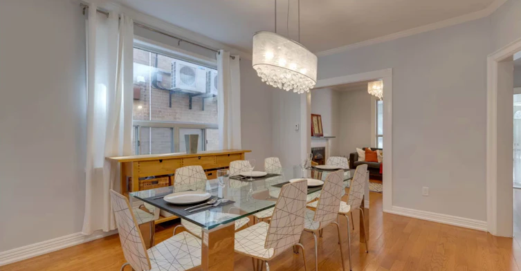 34 Ashbury Avenue, Toronto, ON, M6V 1V7 - 3
