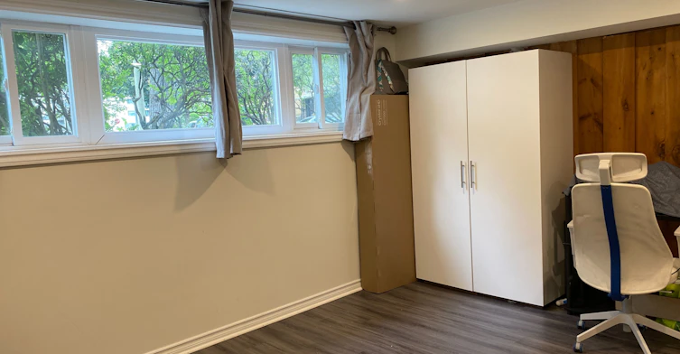 Bsmt-17 Gailong Court, Toronto, ON, M3A 1X7 - 16