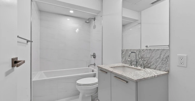 512-3 Gloucester Street, Toronto, ON, M4Y 0C6 - 12