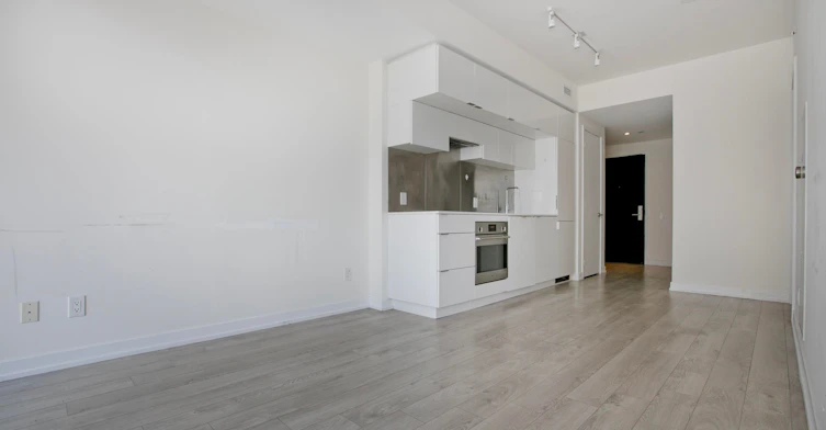 3312-185 Roehampton Avenue, Toronto, ON, M4P 2K5 - 13