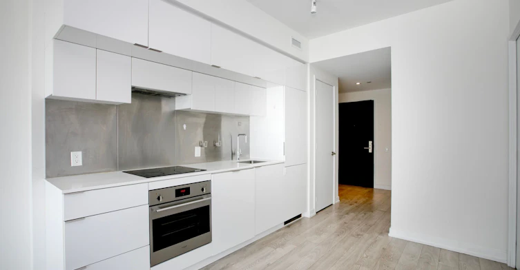 3312-185 Roehampton Avenue, Toronto, ON, M4P 2K5 - 10