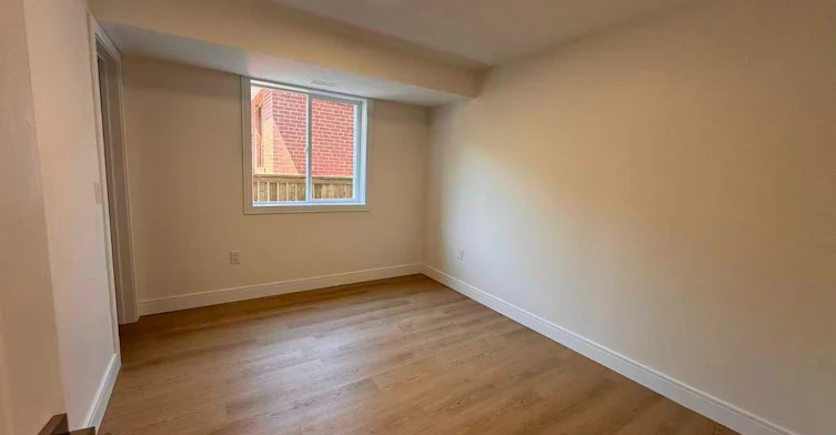 1A-53 Bishop Avenue, Toronto, ON, M2M 1Z4 - 4