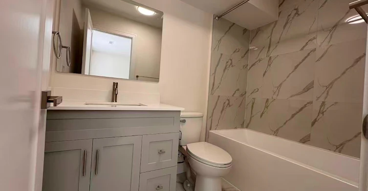 1A-53 Bishop Avenue, Toronto, ON, M2M 1Z4 - 3