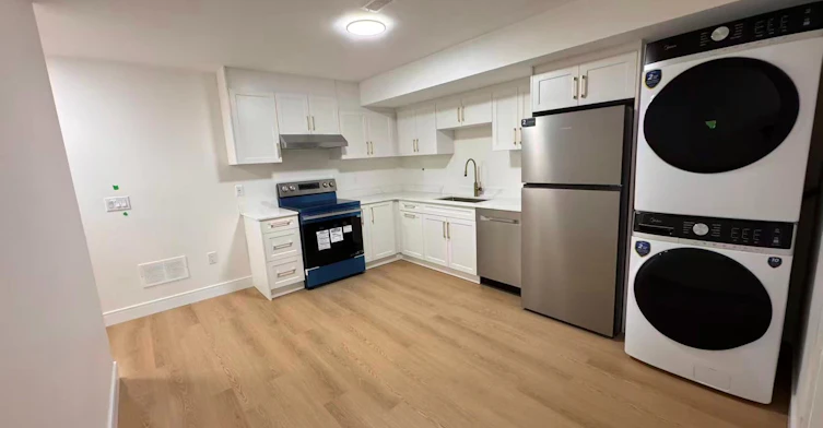 1A-53 Bishop Avenue, Toronto, ON, M2M 1Z4 - 7
