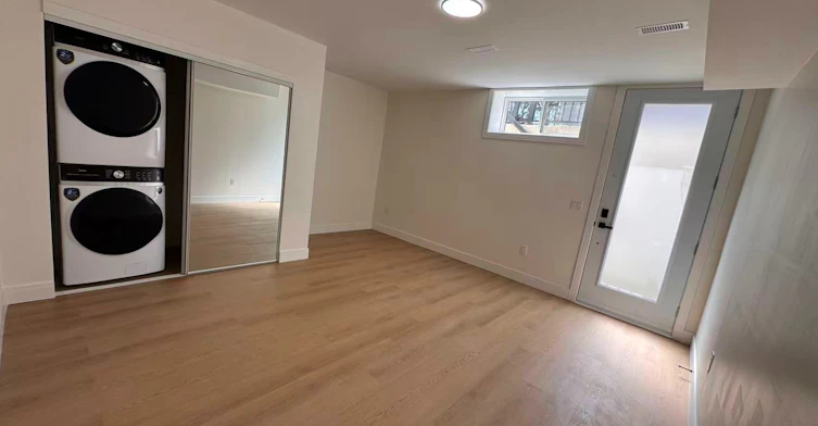 2-53 Bishop Avenue, Toronto, ON, M2M 1Z4 - 7