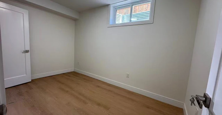 2-53 Bishop Avenue, Toronto, ON, M2M 1Z4 - 11