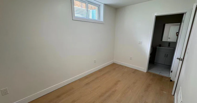 2-53 Bishop Avenue, Toronto, ON, M2M 1Z4 - 12