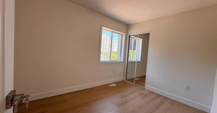 3-53 Bishop Avenue, Toronto, ON, M2M 1Z4 - 11
