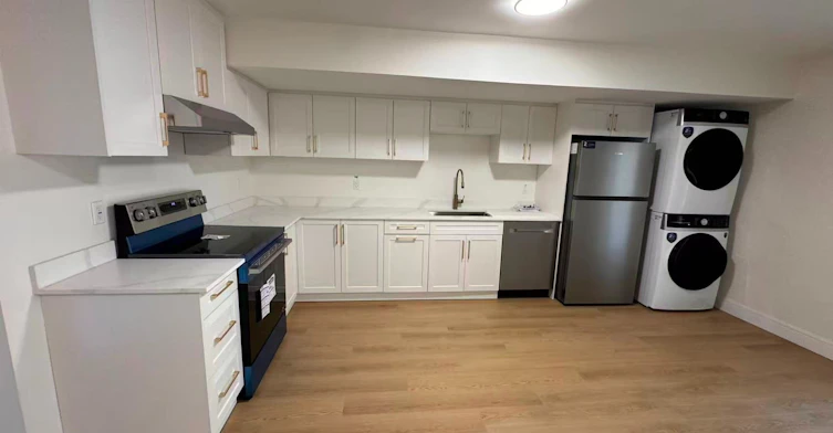 3-53 Bishop Avenue, Toronto, ON, M2M 1Z4 - 17