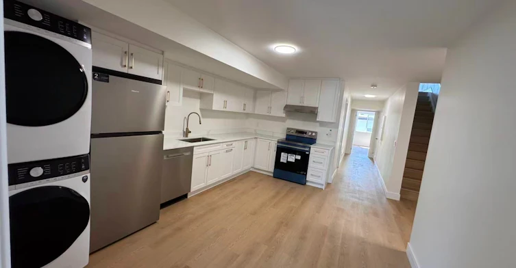 4-53 Bishop Avenue, Toronto, ON, M2M 1Z4 - 23