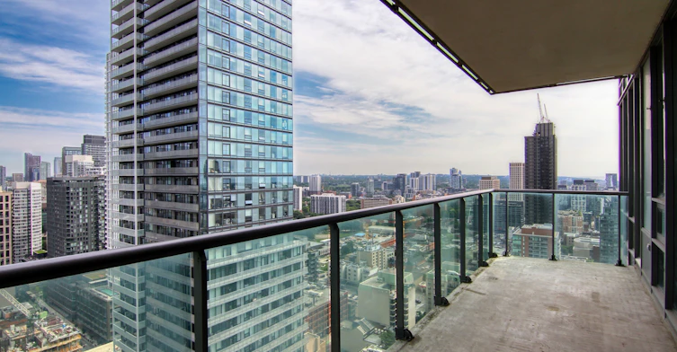 3204-33 Lombard Street, Toronto, ON, M5C 3H8 - 5