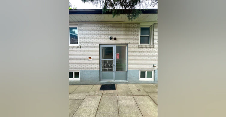 Lower-48 Shaftesbury Street, Toronto, ON, M3H 5L8 - 6