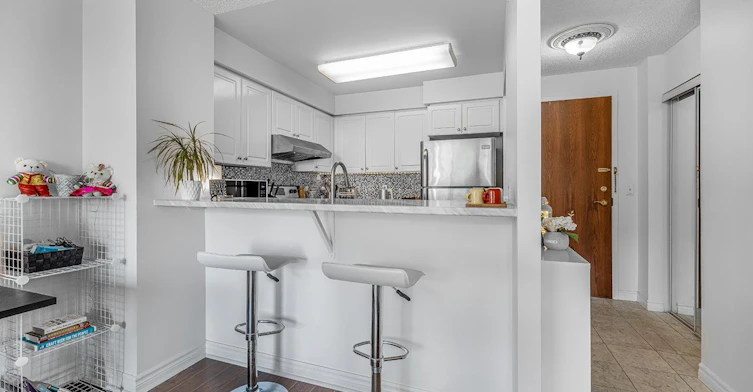 UPH3-8 Pemberton Avenue, Toronto, ON, M2M 4K8 - 7