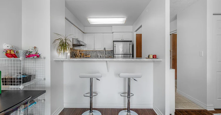 UPH3-8 Pemberton Avenue, Toronto, ON, M2M 4K8 - 8