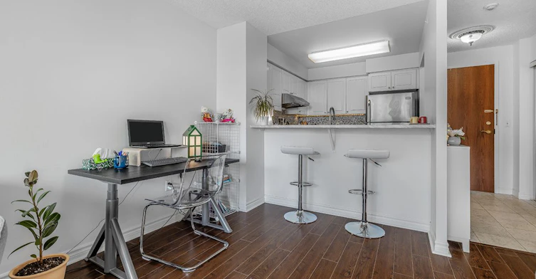 UPH3-8 Pemberton Avenue, Toronto, ON, M2M 4K8 - 6