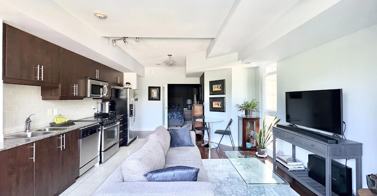 211-31 Olive Avenue, Toronto, ON, M2N 4N4 - 4