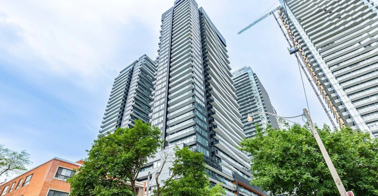 803-127 Broadway Avenue, Toronto, ON, M4P 1V4