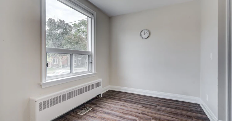 1-11 Markdale Avenue, Toronto, ON, M6C 1S8 - 7