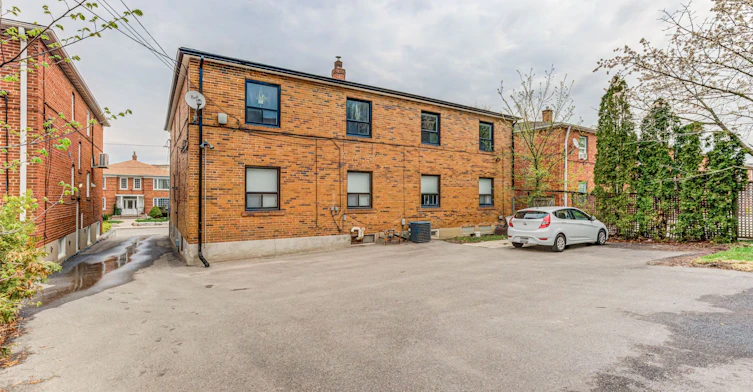 1-11 Markdale Avenue, Toronto, ON, M6C 1S8 - 25
