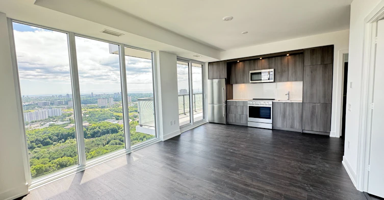 4304-30 Inn ON The Park Drive, Toronto, ON, M3C 0P8 - 11