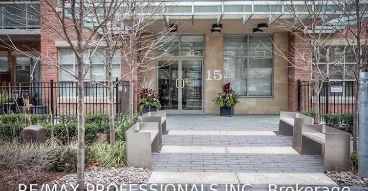 406-15 Stafford Street, Toronto, ON, M5V 3X6 - 2
