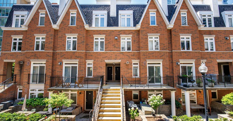 21-85 Lillian Street, Toronto, ON, M4S 2H7 - 2