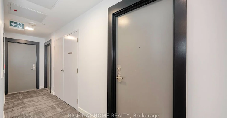 403-17 Dundonald Street, Toronto, ON, M4Y 0E4 - 25