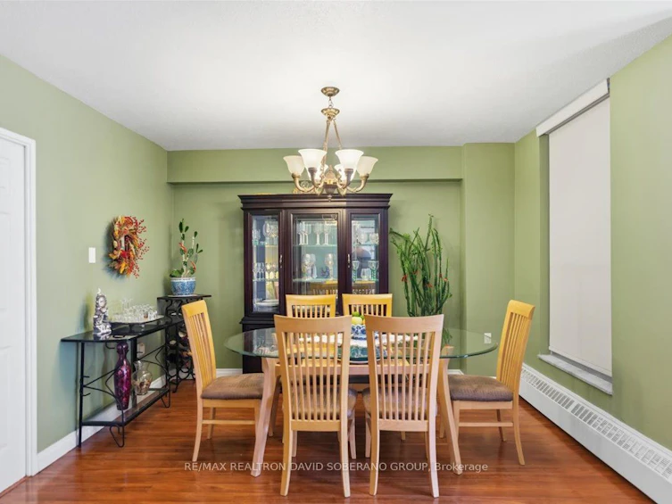 601-130 Neptune Drive, Toronto, ON, M6A 1X5 - 10