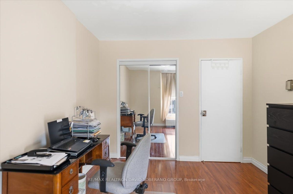 601-130 Neptune Drive, Toronto, ON, M6A 1X5 - 28