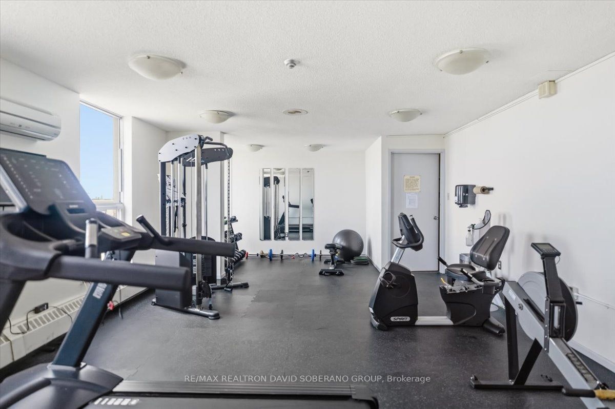 601-130 Neptune Drive, Toronto, ON, M6A 1X5 - 36