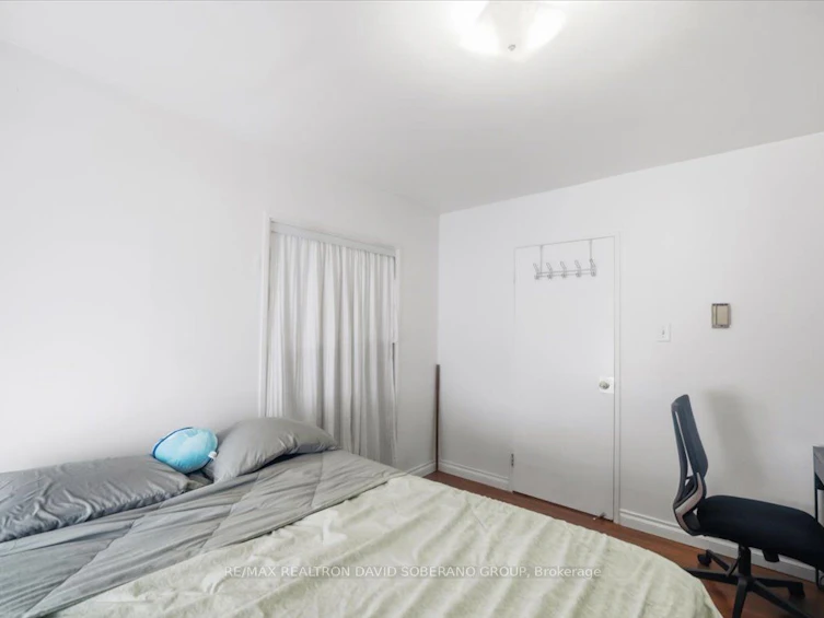 601-130 Neptune Drive, Toronto, ON, M6A 1X5 - 24
