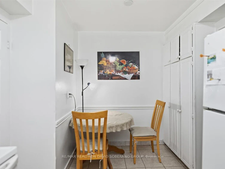 601-130 Neptune Drive, Toronto, ON, M6A 1X5 - 15