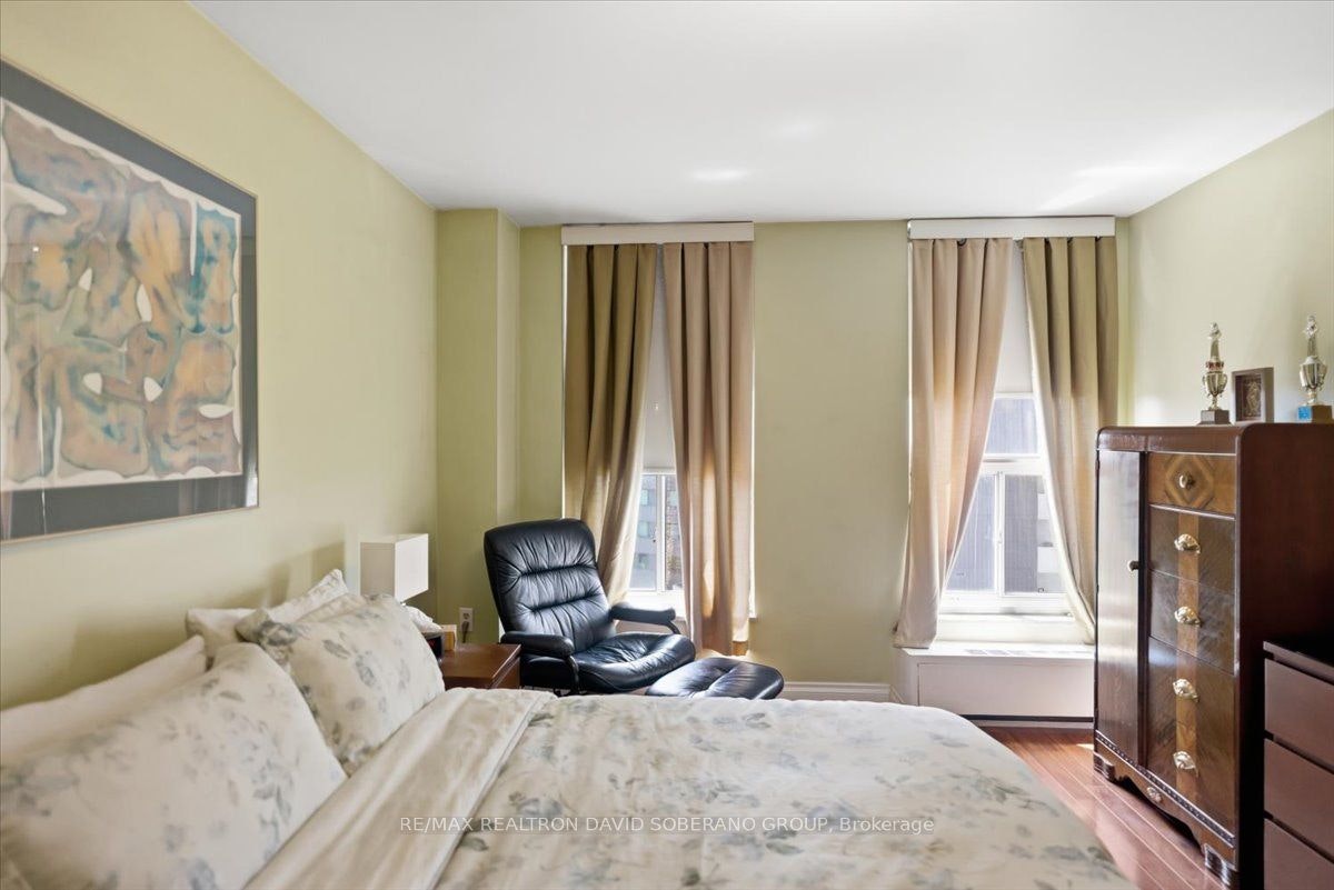 601-130 Neptune Drive, Toronto, ON, M6A 1X5 - 20