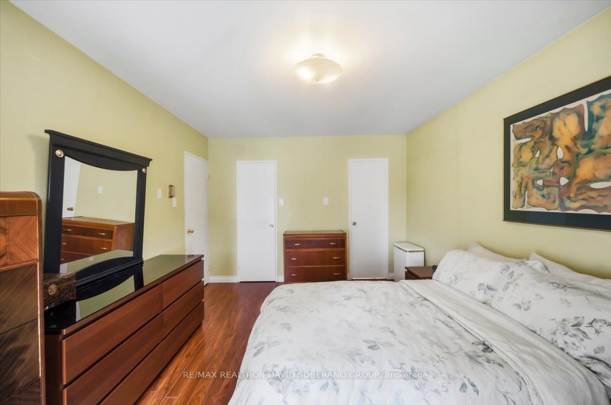 601-130 Neptune Drive, Toronto, ON, M6A 1X5 - 21